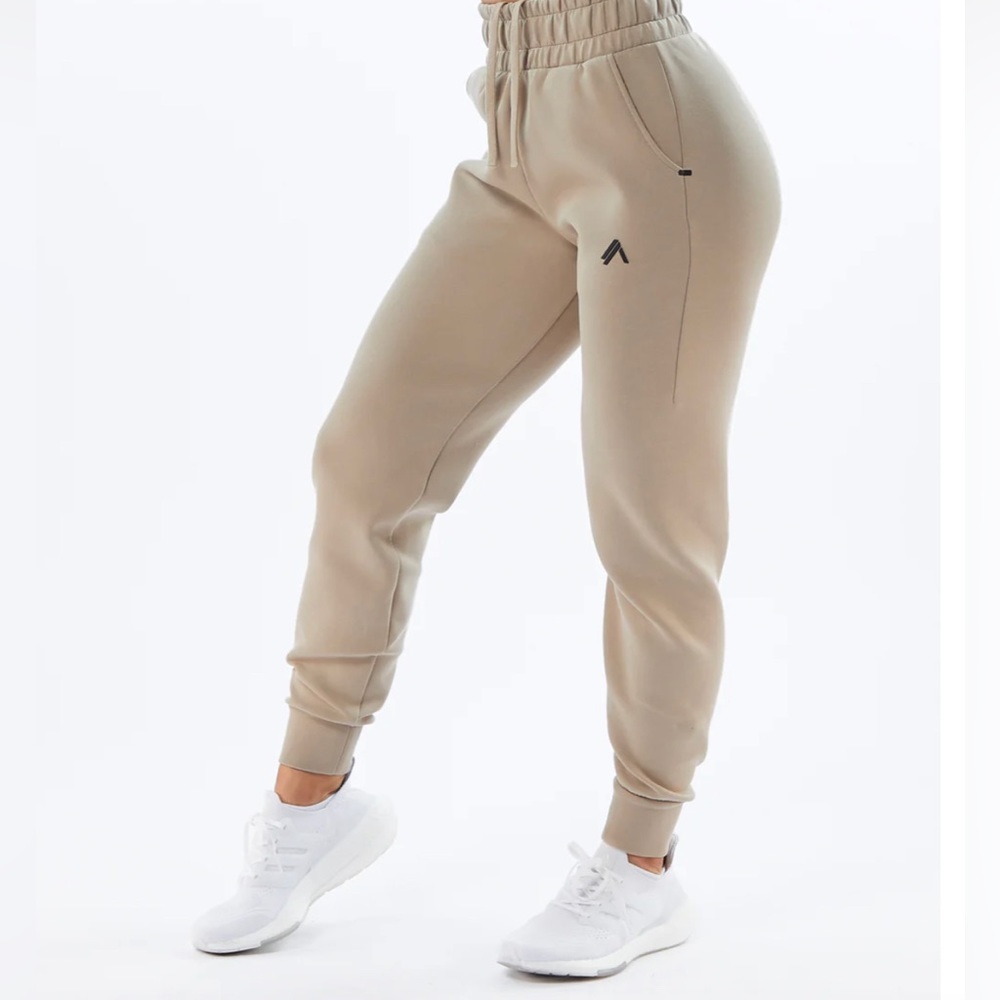 Beige Tan Alphalete ElMTS Cuffed Jogger